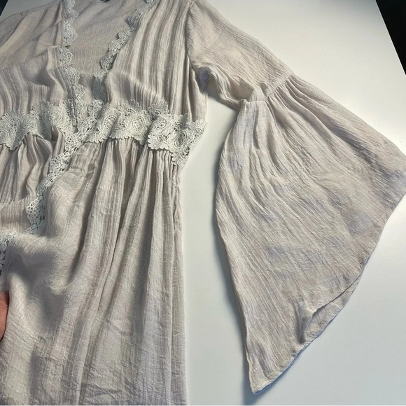 Charlotte Russe Beige Lace Accent Duster!🌺 - Picture 6 of 14